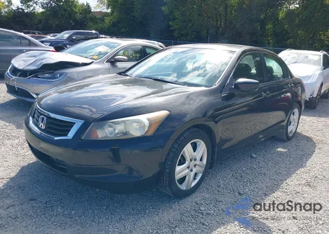 2010 Honda Accord 2.4 Ex z USA, uszkodzony, nr VIN 1HGCP2F74AA020239